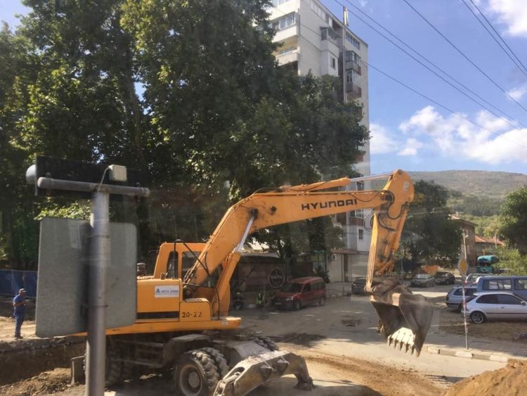 Нарушено водоподаване на ул. "Атанас Мишев", в Долни Воден и част от селата