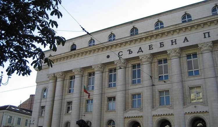 Прокуратура отказа да образува досъдебно производство срещу Елена Йончева за издаване на държавна тайна