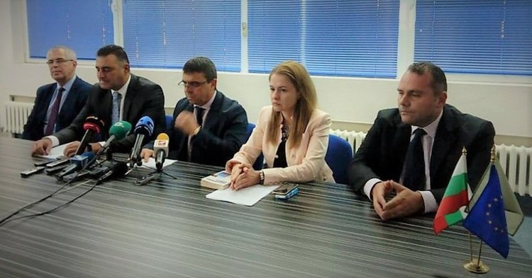 Полицейският началник в Пловдив предоставял услуги на ало измамниците