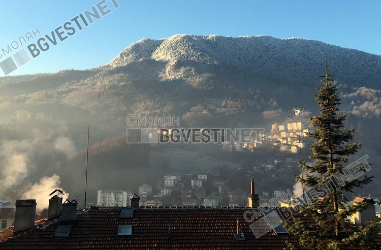 Слънчево и ясно време, температурите подминават нулата