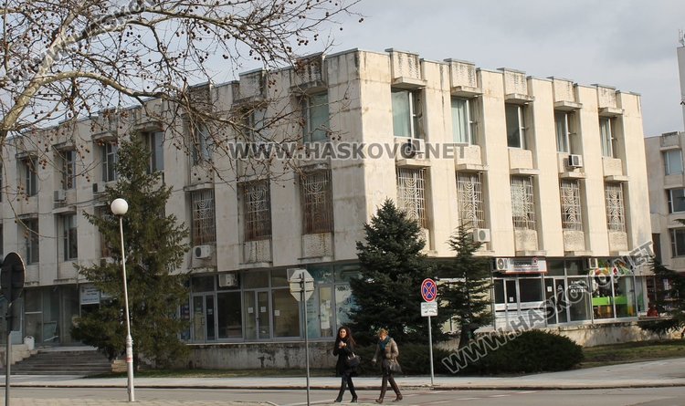 Обявиха свободно място за начален учител в Димитровград