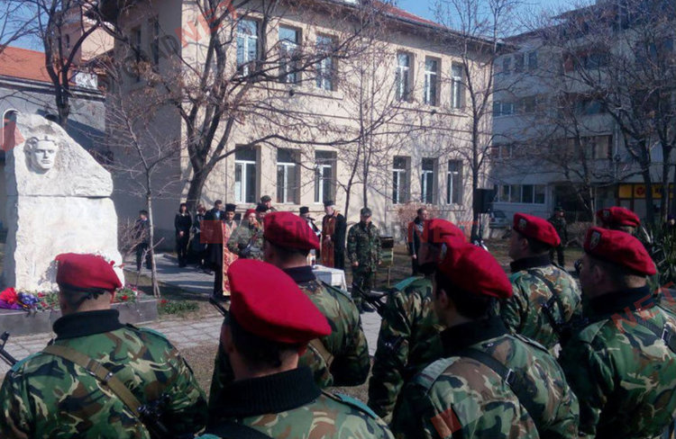 145 години от обесването на Апостола: "Лъвский: европеец в българско” в Асеновград