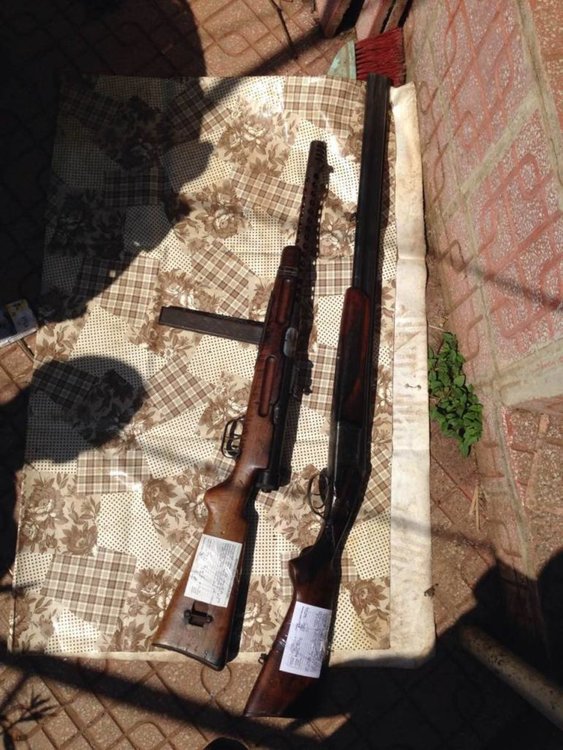 Обвинения за незаконни 14 пистолета, 2 автомата, пушка и 1000 патрона