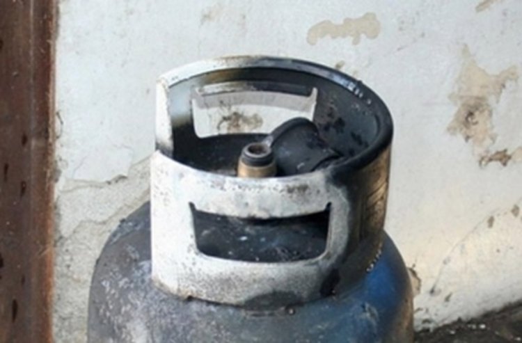 Газова бутилка гръмна, мъж е бил ранен