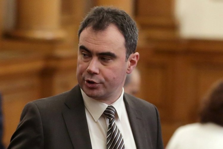 Зам. председателят на БСП Жельо Бойчев напуска парламента и политиката