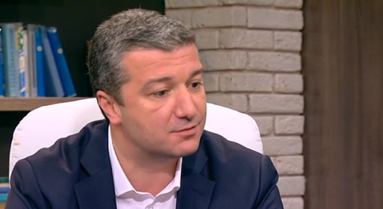 Драгомир Стойнев: БСП иска предсрочни парламентарни избори колкото се може по-скоро