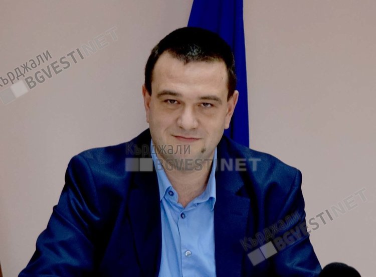 Приватизират общежитие в Кърджали по искане на Никола Чанев