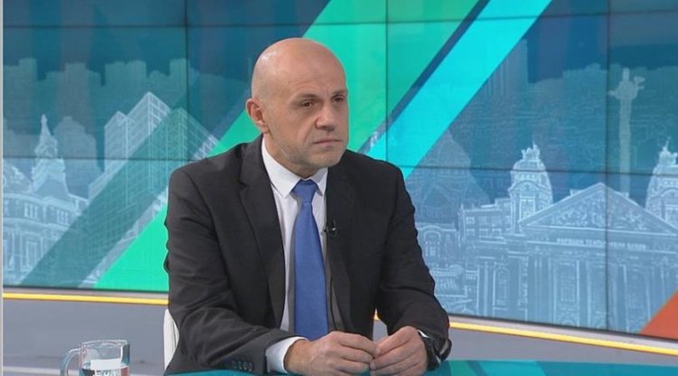 Дончев: Без референдум за смяната на времето, но ще има проучване