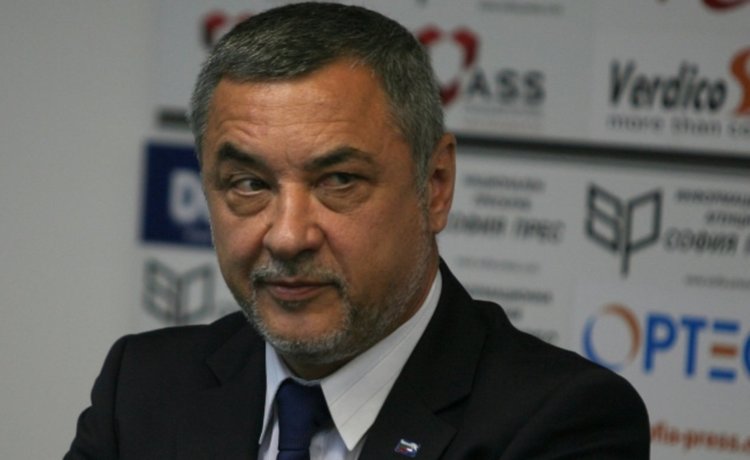БСП иска оставката на вицепремиера Валери Симеонов