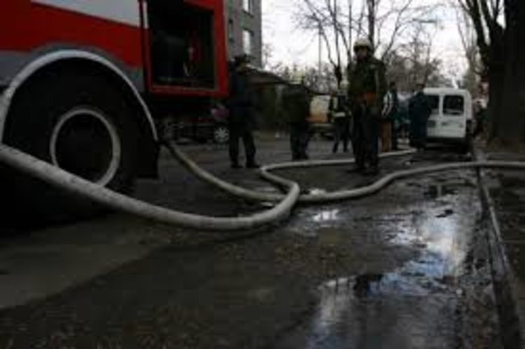 Небрежен стопанин подпали треви в Борино, гасиха огъня с водоноска, горски и доброволци