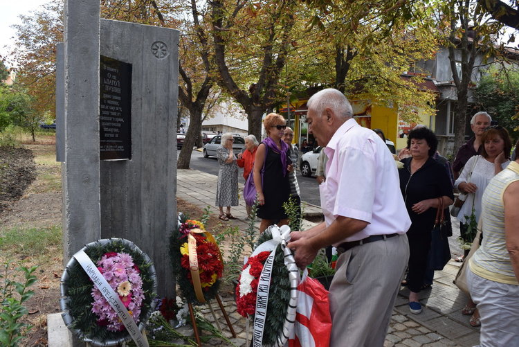 Репресиран изселник предлага свой парцел за изграждане на параклис при Брош
