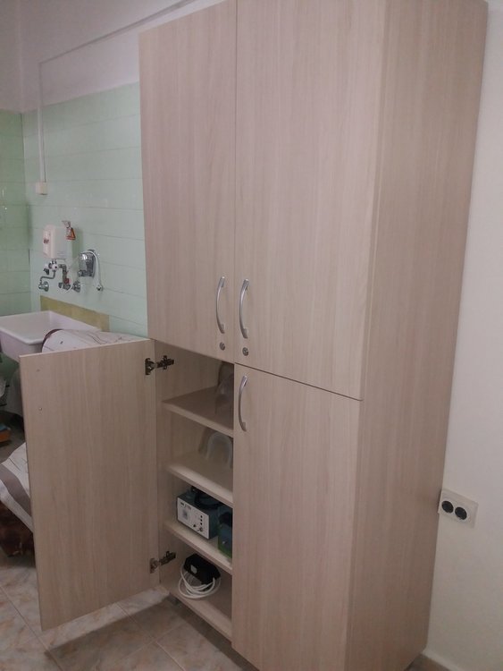 Смолянска фирма направи дарение за отделението за недоносени бебчета