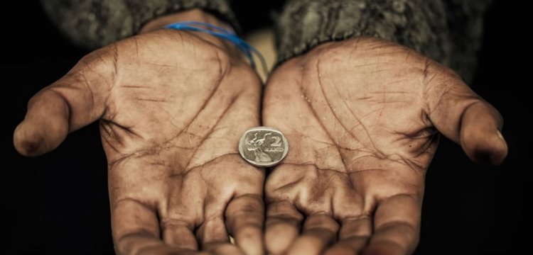 26 милиардери притежават колкото 3,5 милиарда бедни на планетата