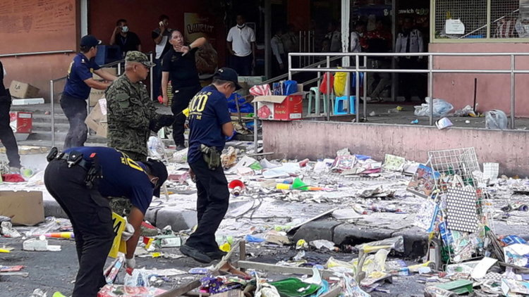 19 загинали и 48 ранени при атентат във Филипините
