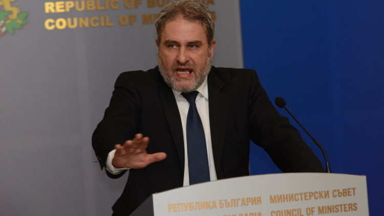 Боил Банов  ще съди всички по трасето