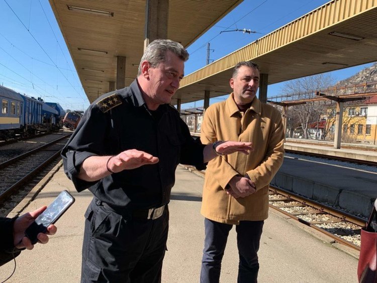 Локомотивът от Хитрино водил дерайлиралия влак в Пловдив