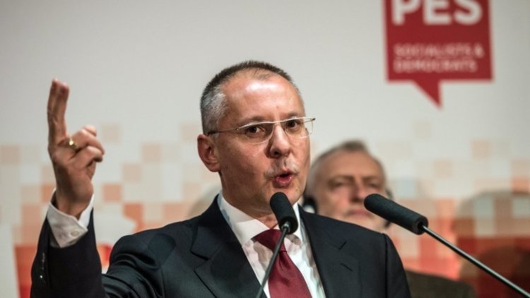 Станишев вън от червената евролиста, Емил Георгиев последен в списъка