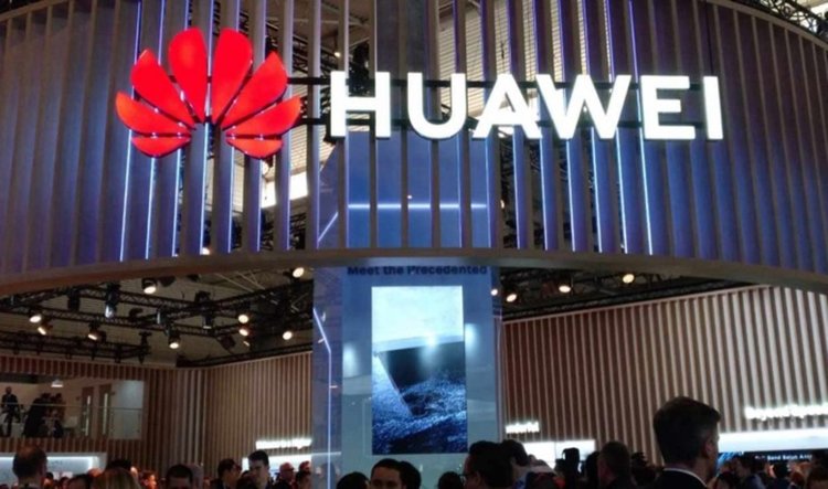 Администрацията на Тръмп забавя забраната на Huawei с 90 дни