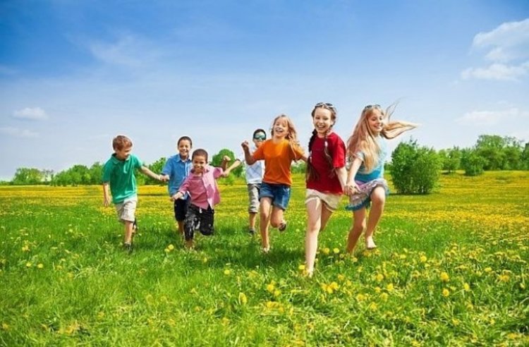 Слънце, облаци и дъжд в събота