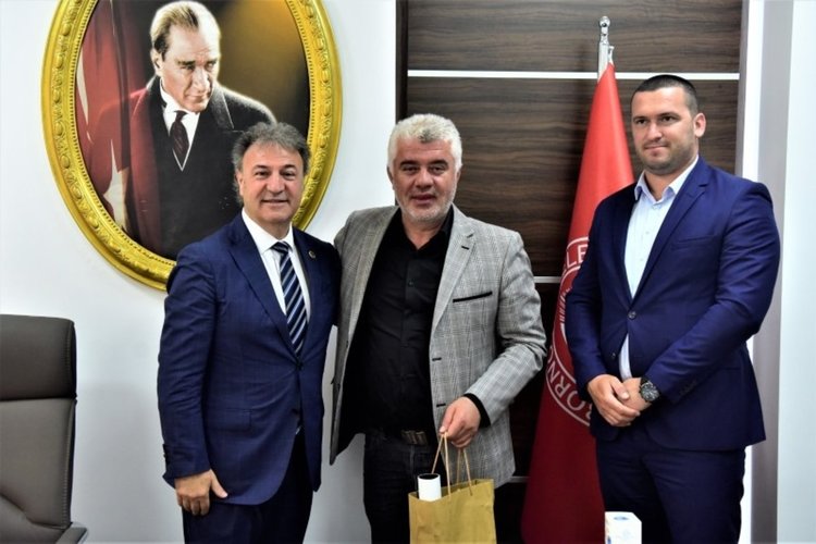 Момчилград възстановява контактите с 2 побратимени общини и с Балгьоч