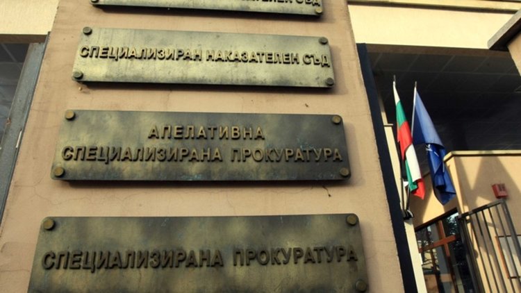 Полицейска акция в община Костенец, кметът разследван за корупция