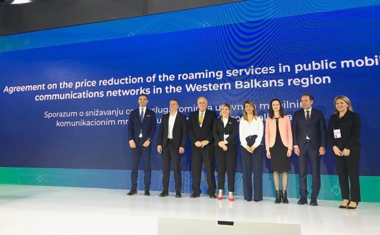 От днес гражданите в шест държави на Балканите  с по-нисък роуминг