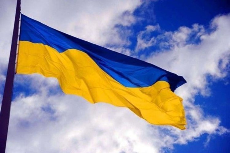 В Украйна се провеждат предсрочни парламентарни избори