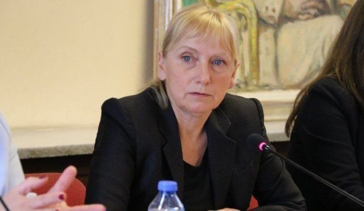 Елена Йончева: CNN много правилно отбелязаха, че цяла една държава е била хакната