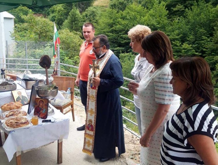 В родопско село откриха най-голямата козеферма в България