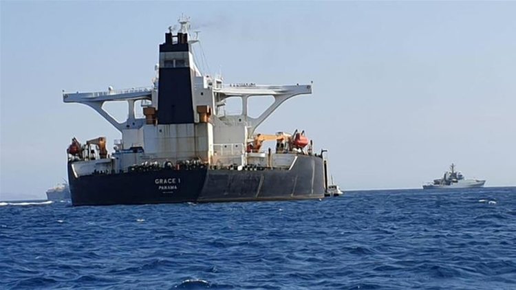 Shell отказва да прекарва танкери под британски флаг през Ормуз