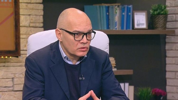 Безлов за Арабаджиеви: Данъчни престъпления се доказват трудно, изгарят хората в низините на веригата