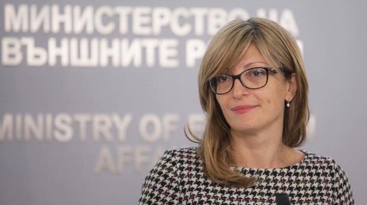 Захариева горда от огромната разлика между България 2007 г. и България 2019 г.