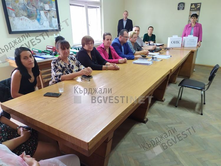 Проблем с бюлетините в Община Кърджали, реакция на ДПС и ОИК