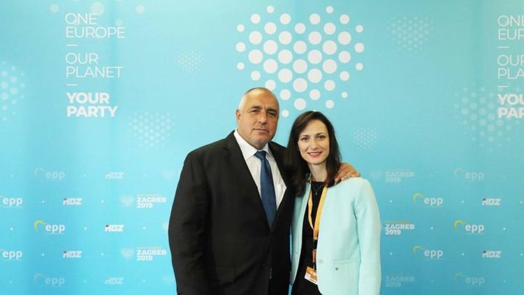 Мария Габриел е избрана за първи вицепрезидент на Европейската народна партия