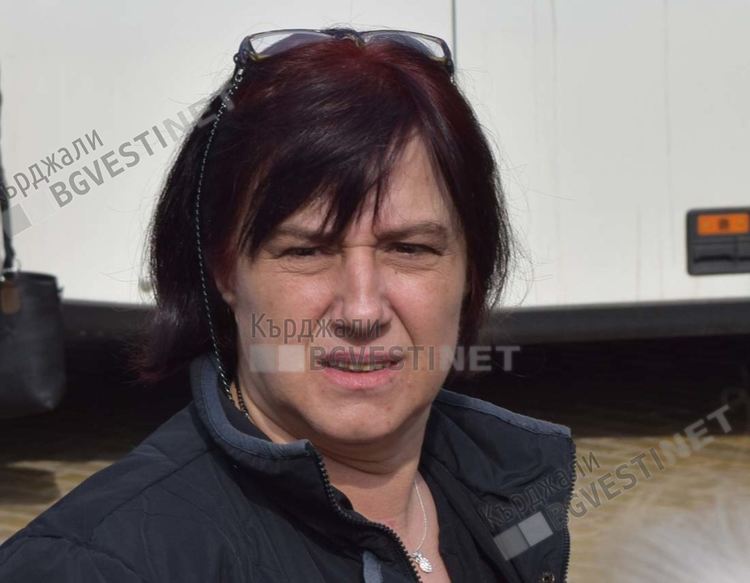 Пияници повредиха климатика на Клуба на инвалида в Кърджали, деца първи се отзоваха с пари за нов