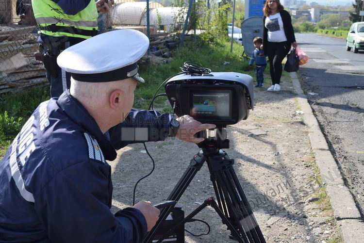Провериха при специализирана операция в областта 298 автомобила,половината водачи-нарушители