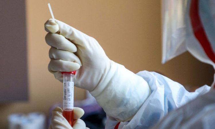 Пробите на контактните лица с първия заразен в Смолян са отрицателни