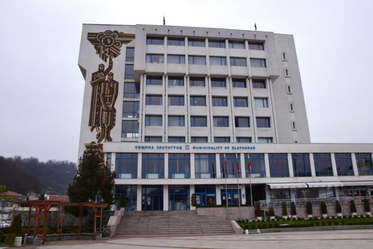 В Златоград търсят доброволци за дезинфекция и разнасяне на храна