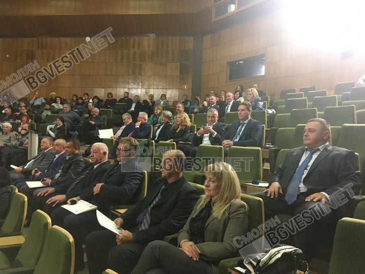 Отложиха заседанието на Общински съвет -Смолян