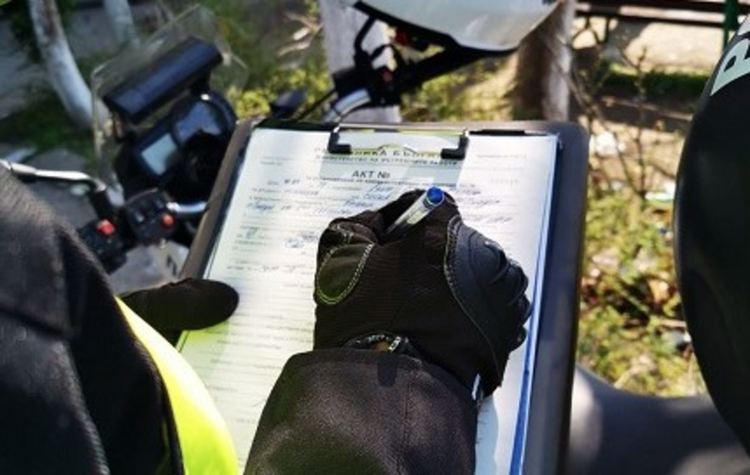 60 "изгоряха" за липса на маски