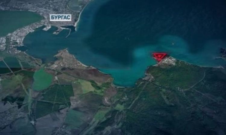 Пожар избухна в морския сарай на Ахмед Доган