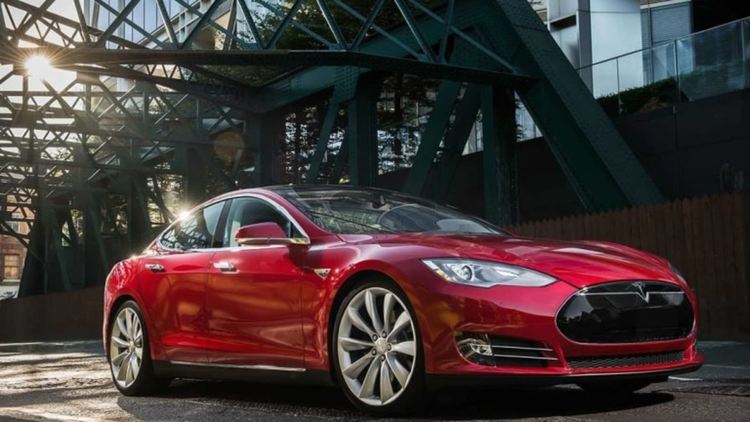 Tesla направи това, което другите електромобили не можаха