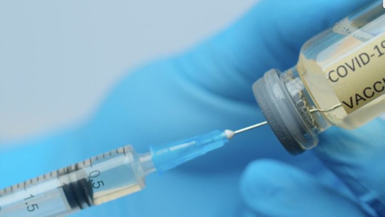 Правилата на ЕС бавели ваксината срещу COVID-19