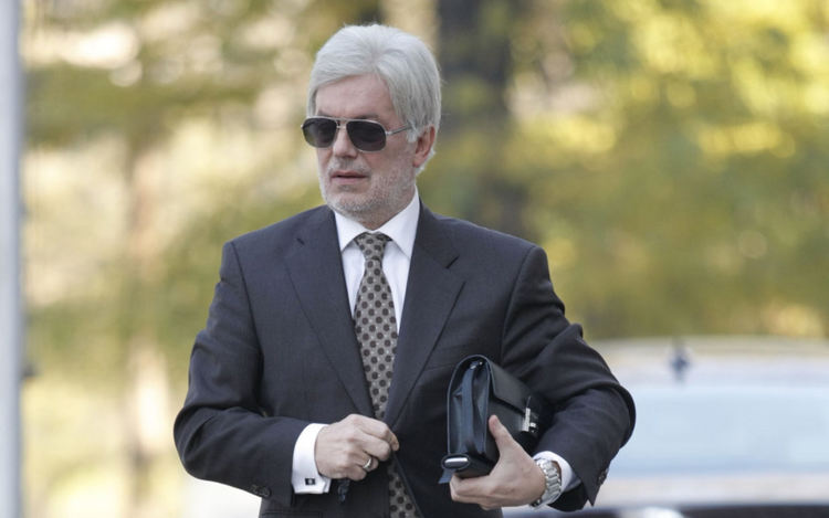 Пребиха жестоко Валентин Михов