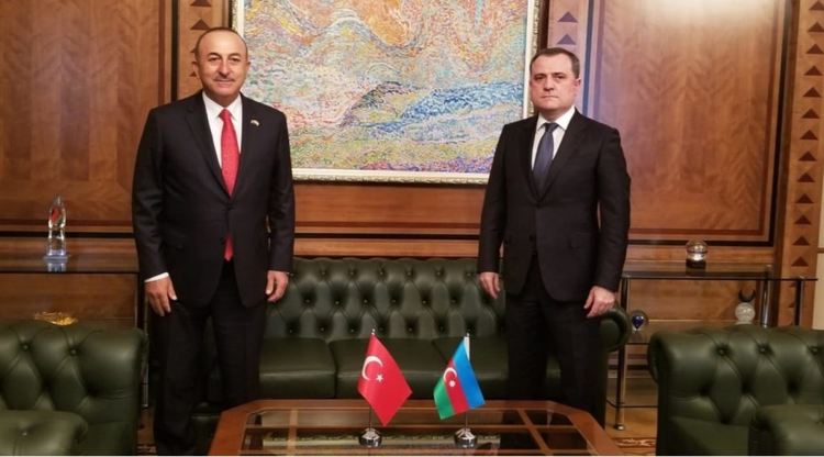 Турция винаги ще подкрепя Азербайджан, обеща Чавушоглу в Баку