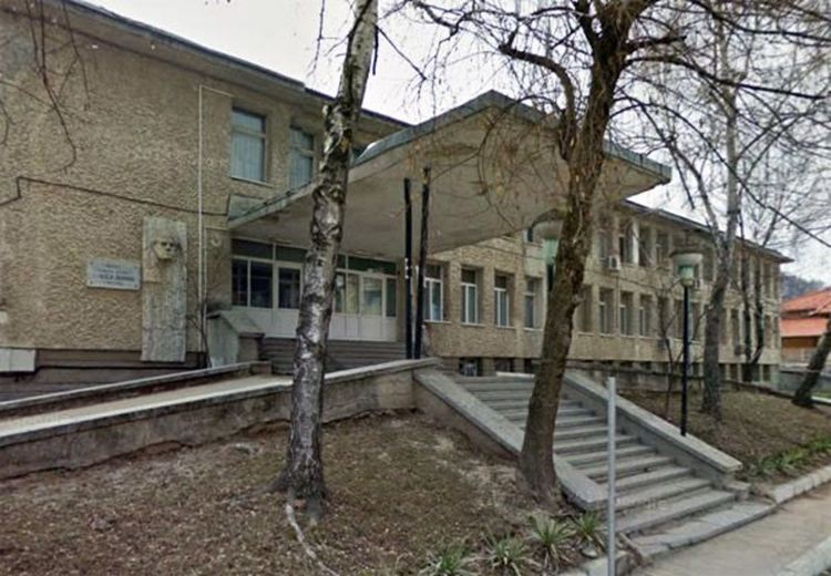  Призив за дарения от боб, леща и олио за МБАЛ-Златоград "взриви" социалните мрежи