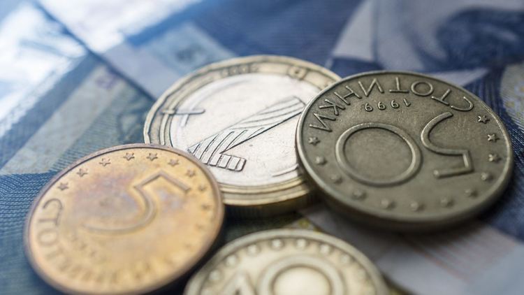 Минималната заплата вече е 650 лв, минималната пенсия - 300 лв