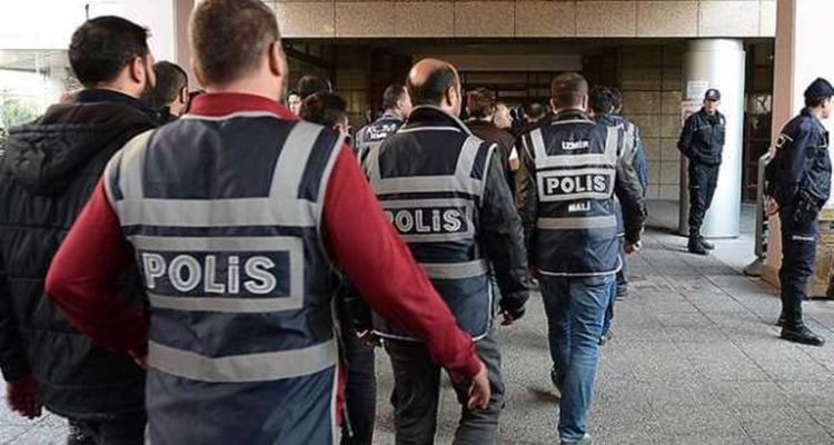 Заповеди за арест на 44 съдии и прокурори в Турция за предполагаеми връзки с ФЕТО