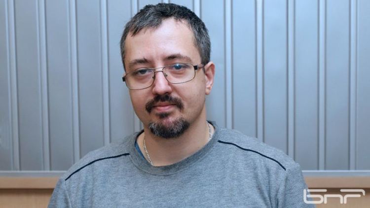Лъчезар Томов: Сегашните мерки срещу коронавируса са недостатъчни за новите щамове