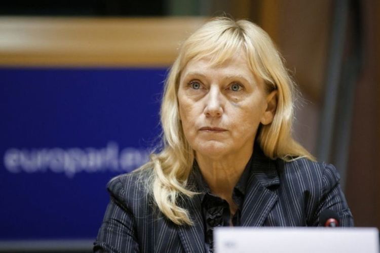 Елена Йончева: Нинова не подкрепя Радев, защото има договорка с Борисов за бъдещо управление